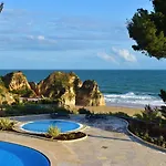 ホテル Pestana Premium & Golf 5*