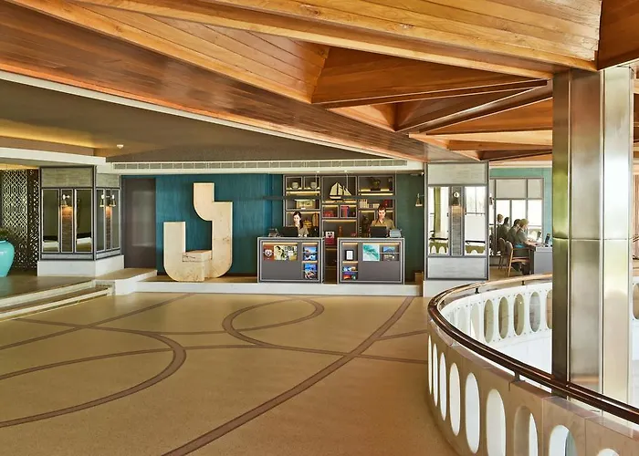 Отель Pestana Premium & Golf Алвор